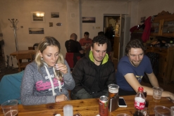 Lesní přespávačka v jeskyni #2