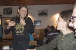 Lesní přespávačka v jeskyni #2