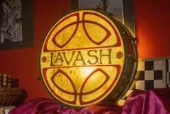 Justin Lavash v Lovosicích - Čajovna - vinotéka bez názvu, Lovosice