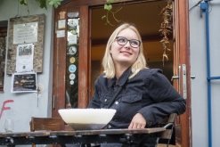 Justin Lavash v Lovosicích - Čajovna - vinotéka bez názvu, Lovosice