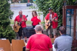 Fridrich & Fridrich 2.část před vinotékou - Čajovna - vinotéka bez názvu, Lovosice