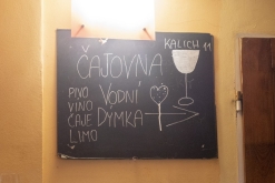 Koncert pro UA: Serhiy Yakimchuk, Ernest Voltr, Pepek a Námořník, Tom77 - Čajovna - vinotéka bez názvu, Lovosice (30. 3. 2023)