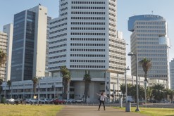 Koupání & skate pojezdy / Tel Aviv