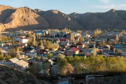 Naryn - Na cestách po Kyrgyzstánu (duben 2018)