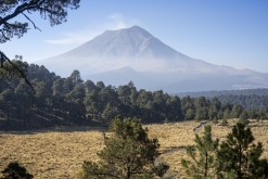 Iztaccihuatl - Popocatépetl národní park