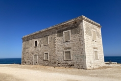 z Bari letiště: Giovinazzo