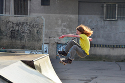 frontside z radiusu do bangu / foto: Jan Syrový