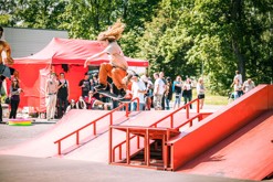 frontside ze skočky / foto: Martin Moucha