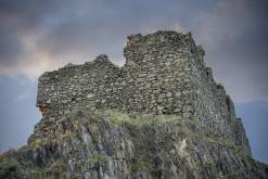 Zřícenina hradu Košťálov - duben 2024