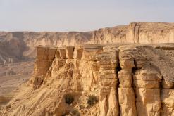 pohoří Tuwaiq - Týden po Saudské Arábii (prosinec 2024)